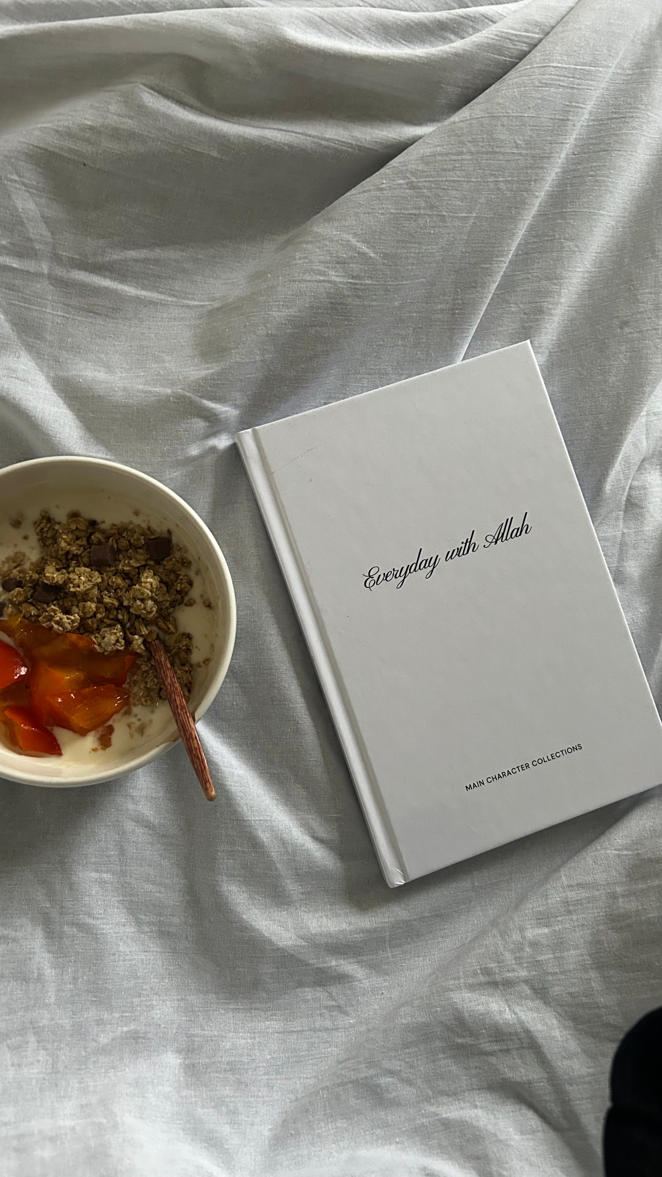 Muslim planner : Everyday with Allah